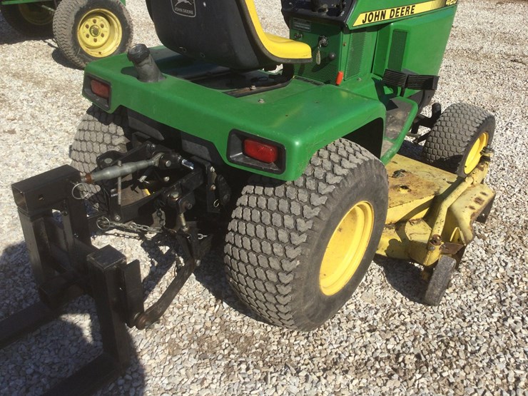 john-deere-420-image-9