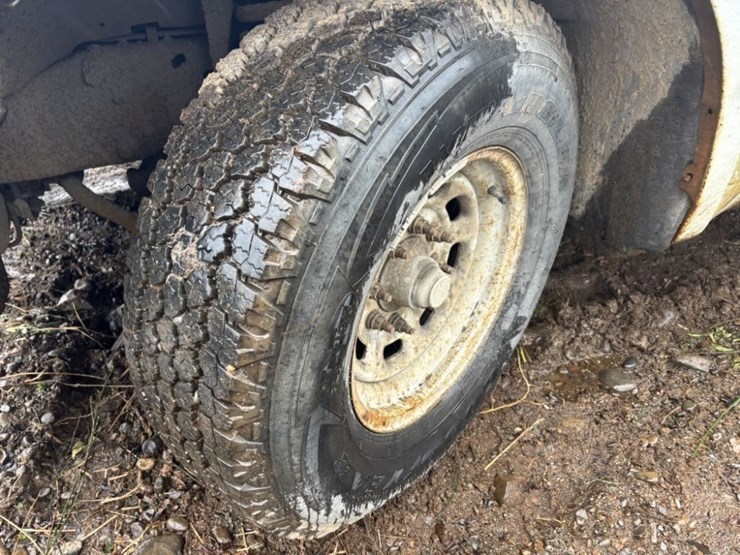 2001-ford-f350-image-9