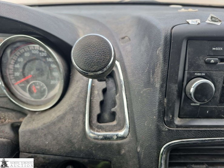 2015-ram-c/v-image-19