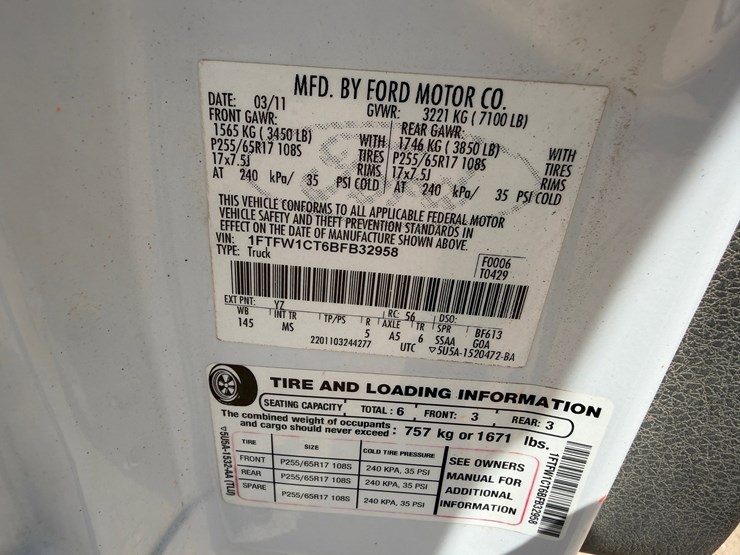 2011-ford-f150-image-10