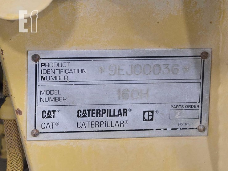 1999-caterpillar-160h-image-32