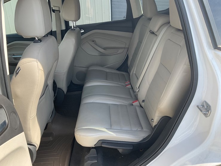 2017-ford-escape-image-14