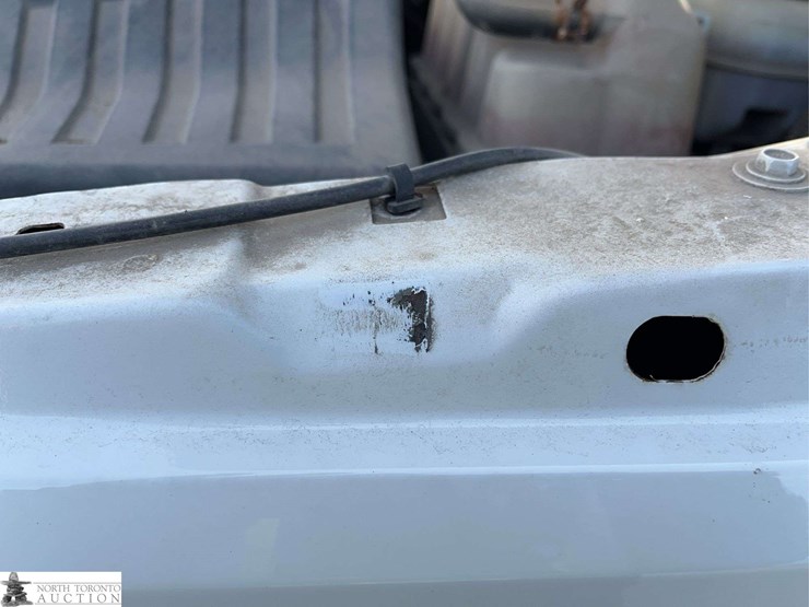 2013-ford-f350-image-28