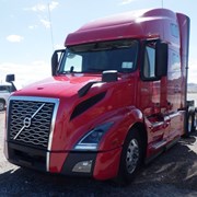 2025 VOLVO VNL 760