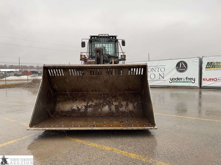 2017-case-1021g-image-2