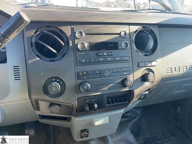 2015-ford-f250-image-13