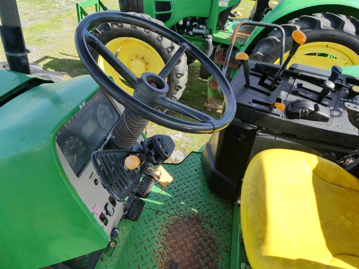 john-deere-6330-image-13