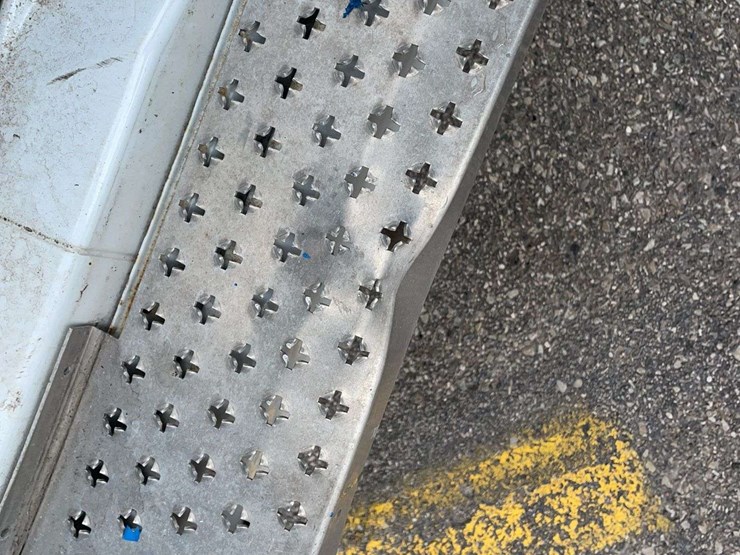 2012-ford-transit-connect-image-27