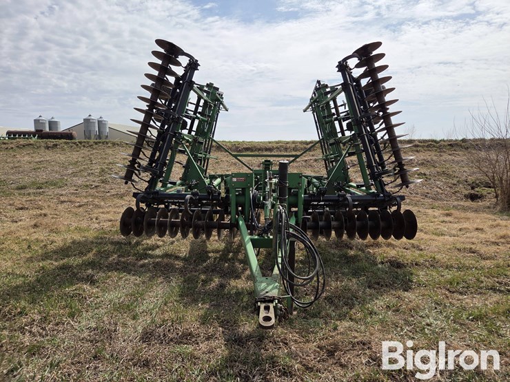 john-deere-726-image-2