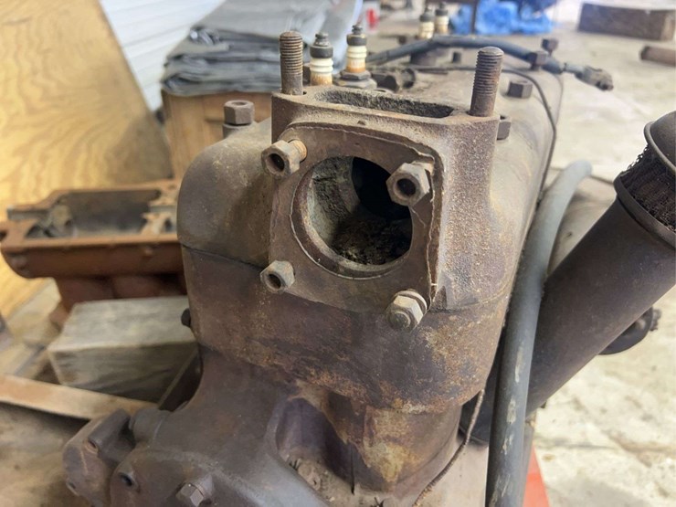 ford-engine-and-parts-image-8