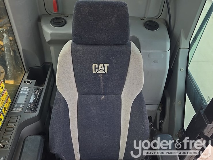 2017-caterpillar-336fl-image-96