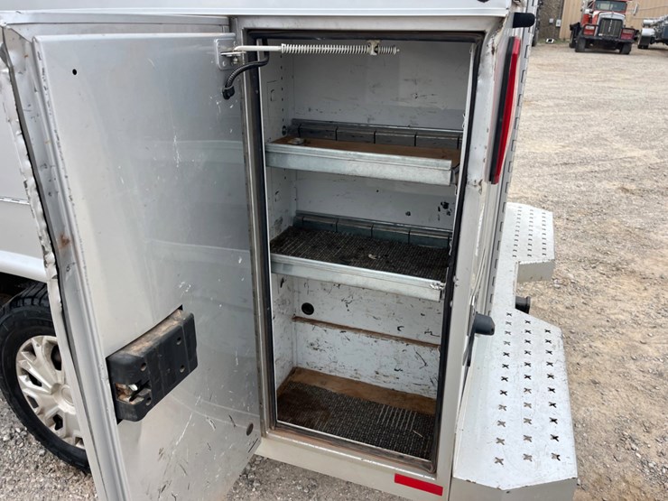 2018-ford-transit-image-23