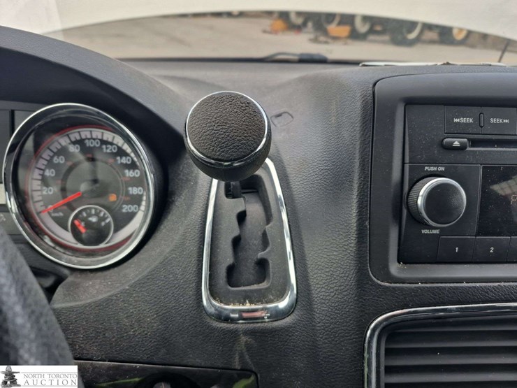 2012-ram-c/v-image-16