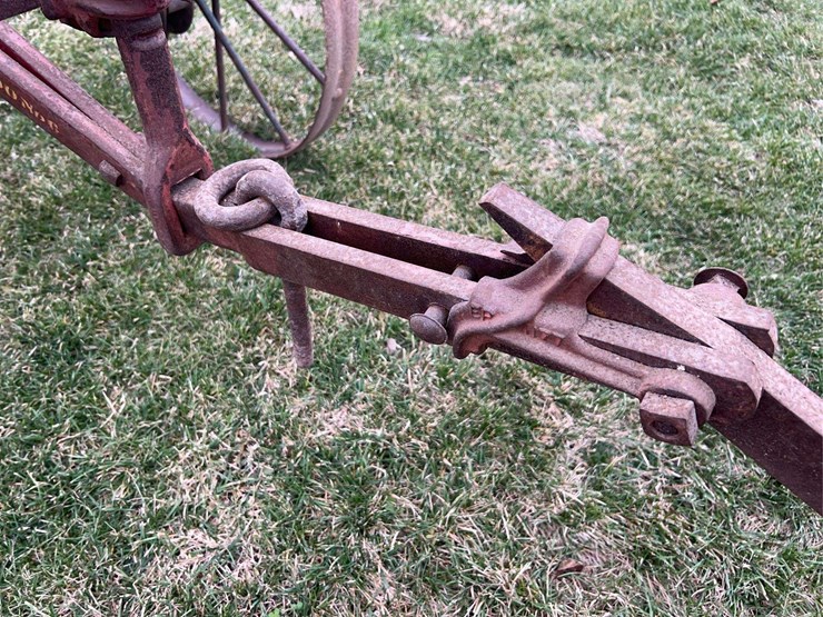 oliver-no.-100-plow-image-7