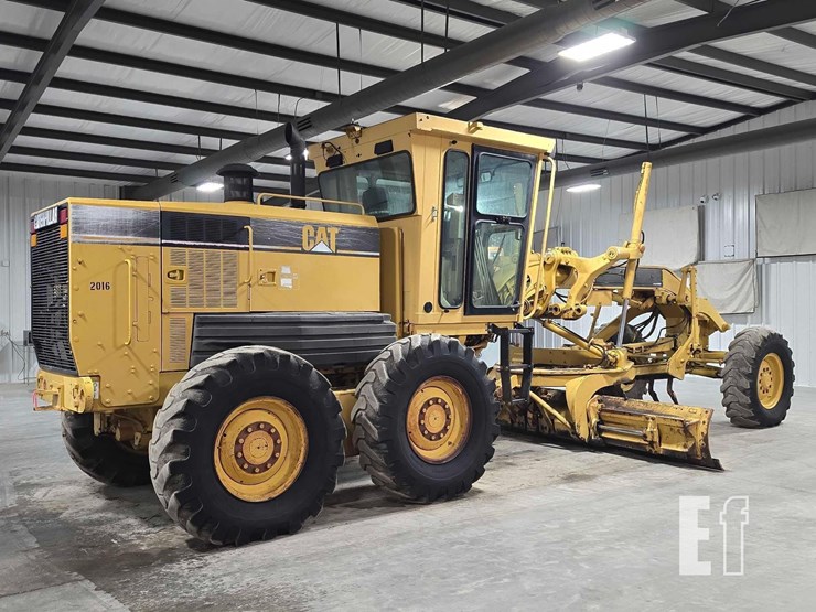 2003-caterpillar-140h-image-3