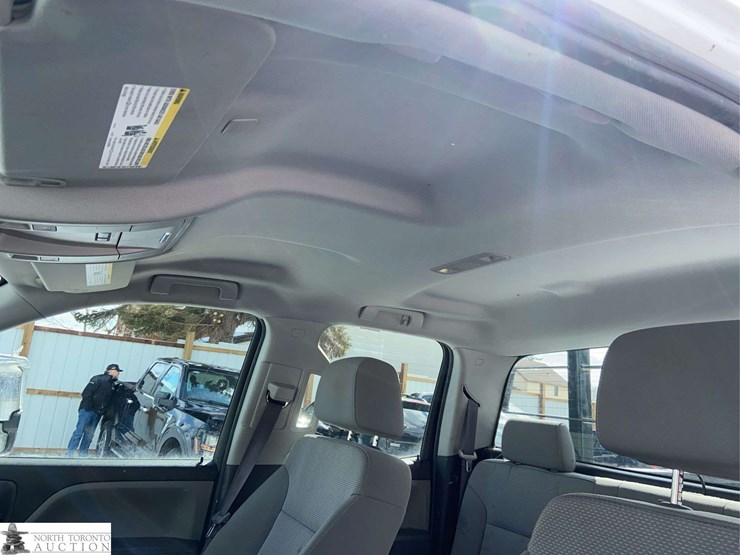 2017-chevrolet-silverado-1500-image-16