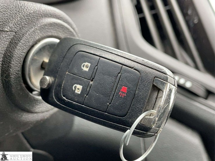 2015-chevrolet-equinox-image-14