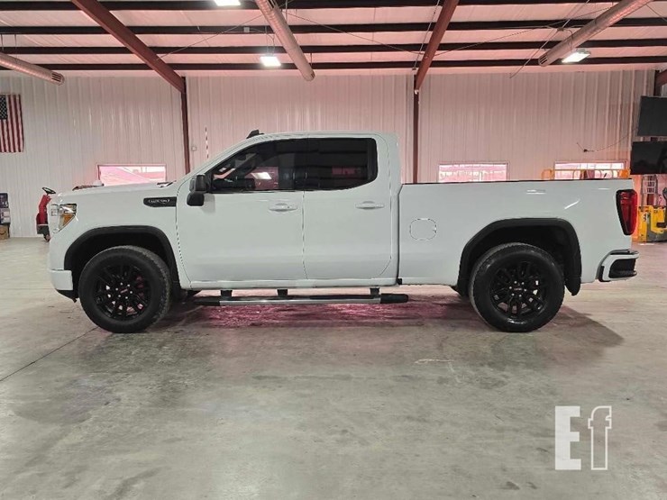 2021-gmc-sierra-1500-image-5