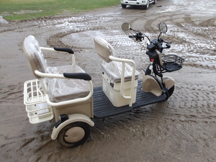 #7337-•-irgc40-mini-golf-cart-image-2