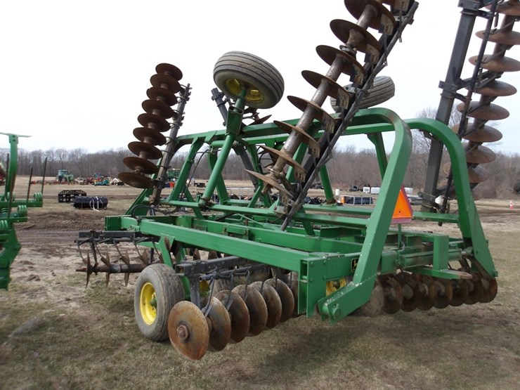 #7359-•-25'-john-deere-disc-image-11