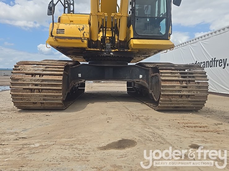 2015-komatsu-pc490-lc-11-image-23