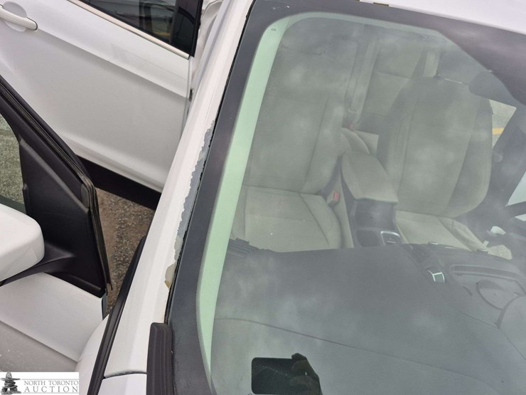 2018-ford-escape-image-30