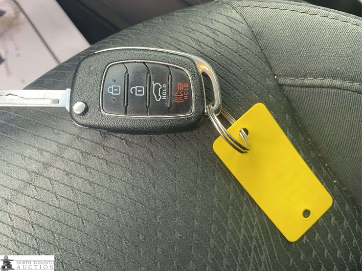 2017-hyundai-santa-fe-image-19