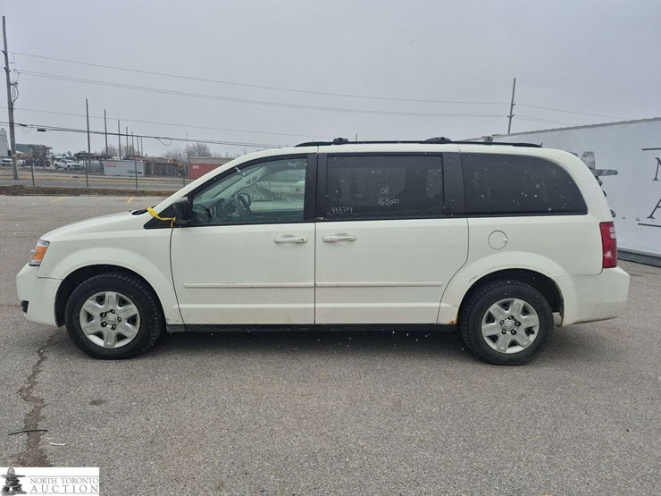 2008-dodge-grand-caravan-se-image-8