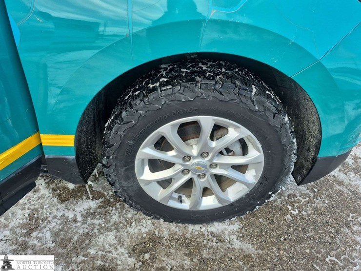 2018-chevrolet-equinox-image-25