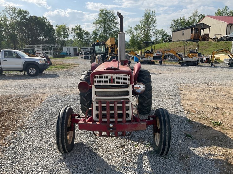 international-240-image-2