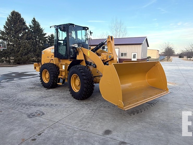 caterpillar-910-image-5