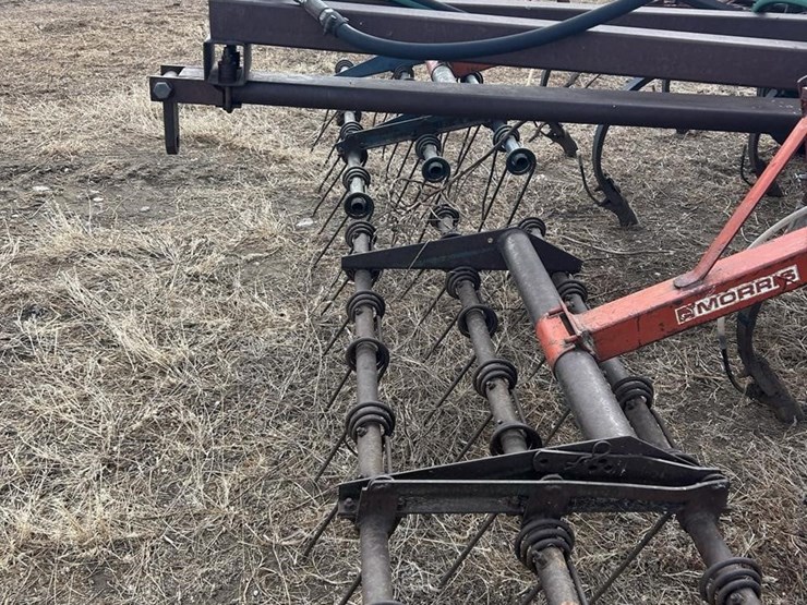 morris-anhydrous-chisel-plow-2859-image-14