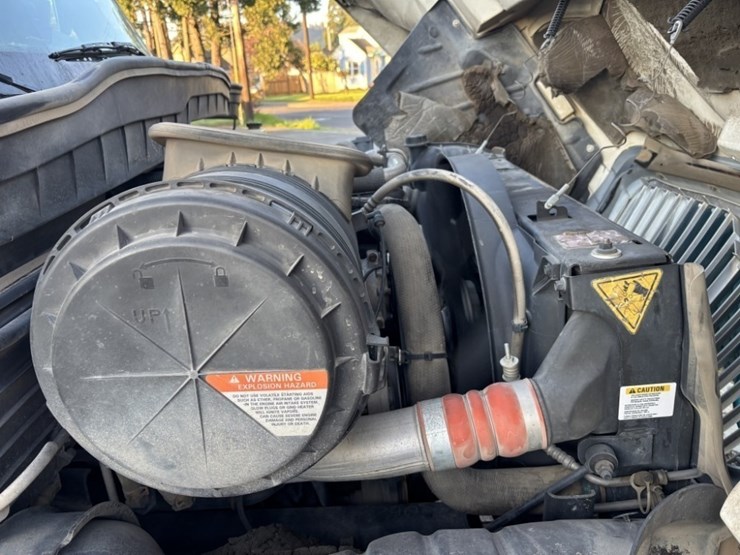 2009-vactor-2100-image-13