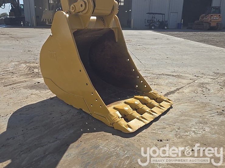 2019-caterpillar-336-image-22