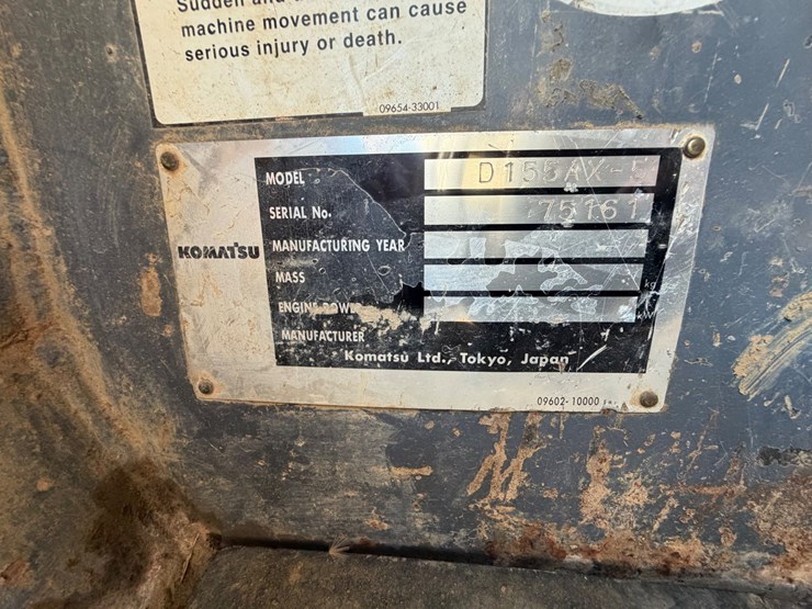 2003-komatsu-d155ax-5-image-25