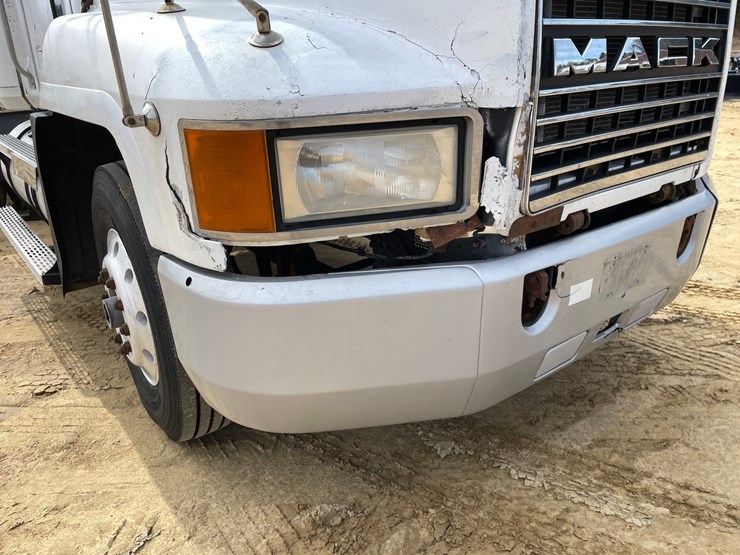 #400-•-1997-mac-ch600-semi-(has-wi-title)-image-12