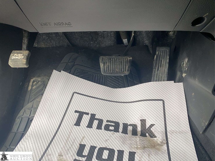 2017-hyundai-santa-fe-image-18