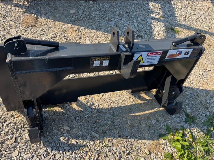 #49-•-skid-steer-quick-tach-image-1