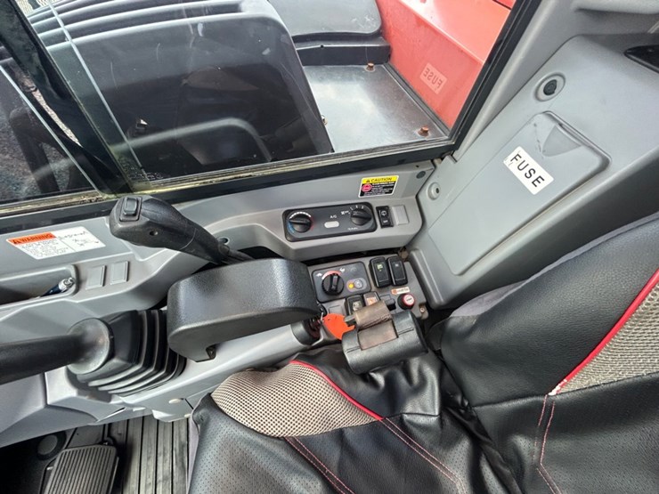 2016-kubota-kx080-4-image-33