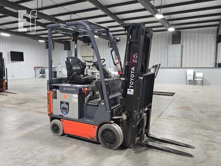 toyota-8fbc18u-image-2