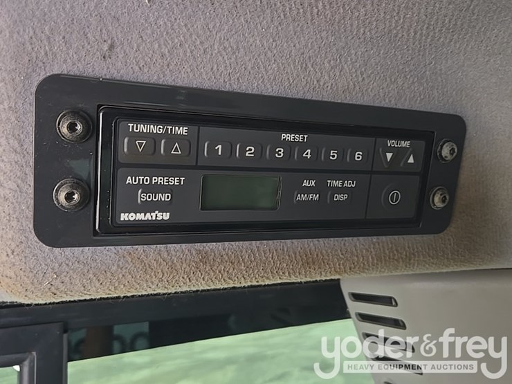 2014-komatsu-d61px-23-image-102