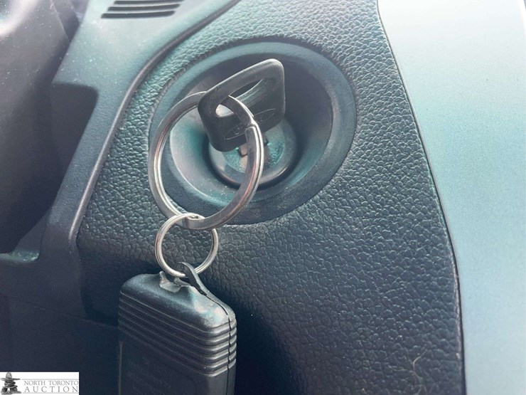 2017-ford-explorer-image-14