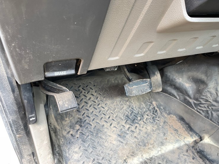 2008-ford-f550-image-56