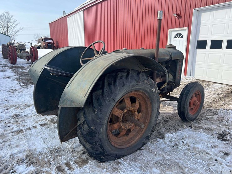 1935-fordson-image-5