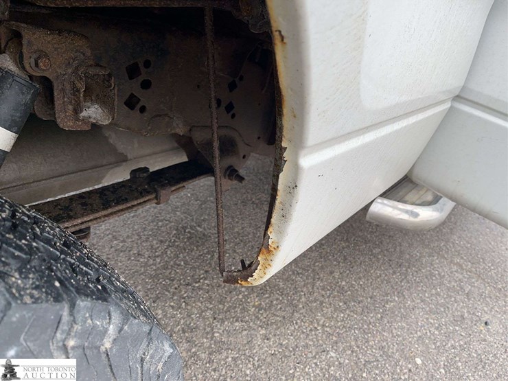 2014-ford-f150-image-33