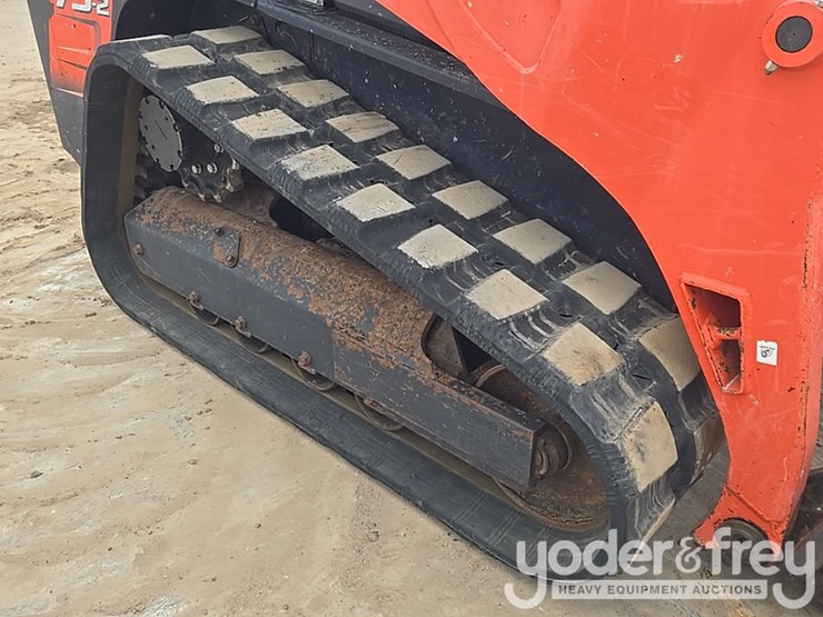 2021-kubota-svl75-2-image-18