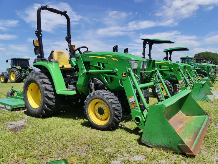 john-deere-3025e-image-1