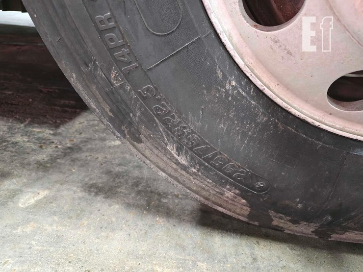 2012-international-prostar-image-32