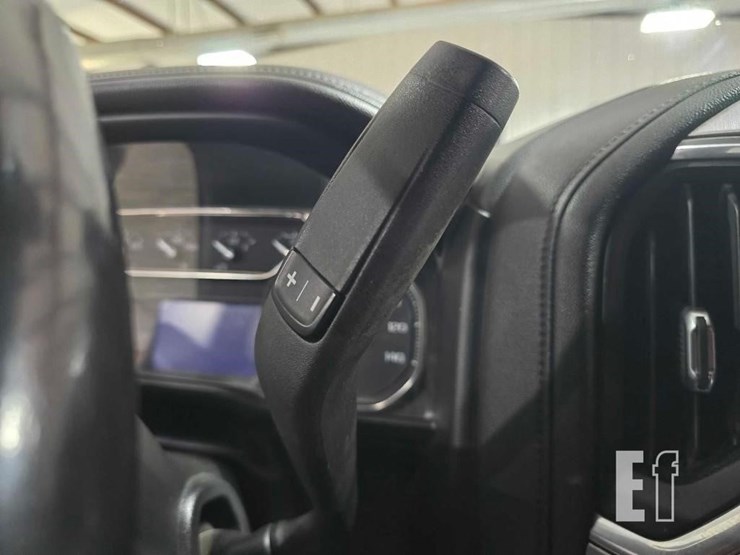 2021-gmc-sierra-1500-image-15