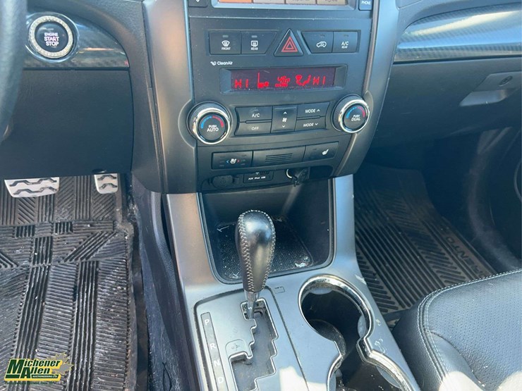 2012-kia-sorento-image-22